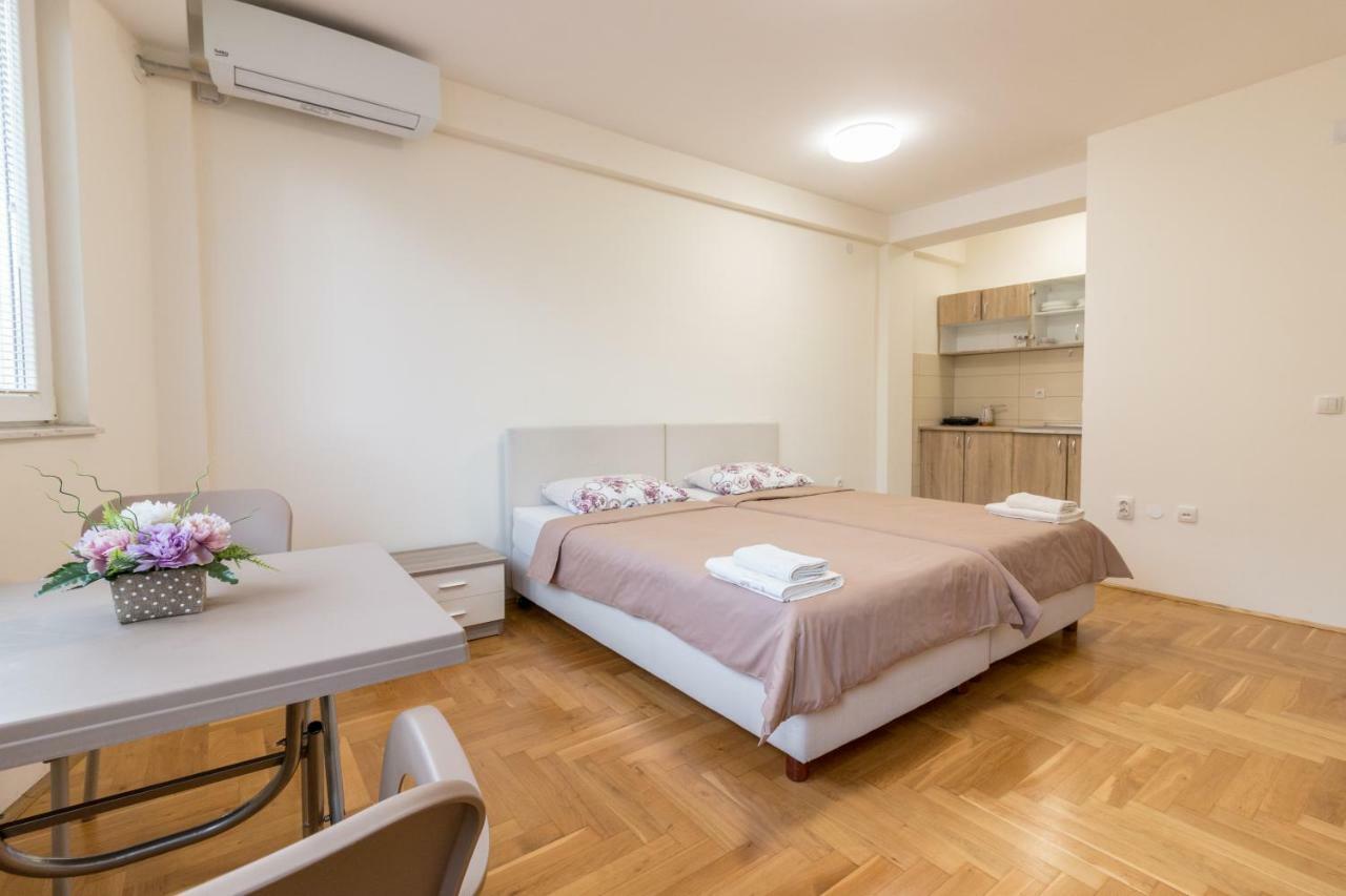 Comfy Apartments-โอครีด ภายนอก รูปภาพ