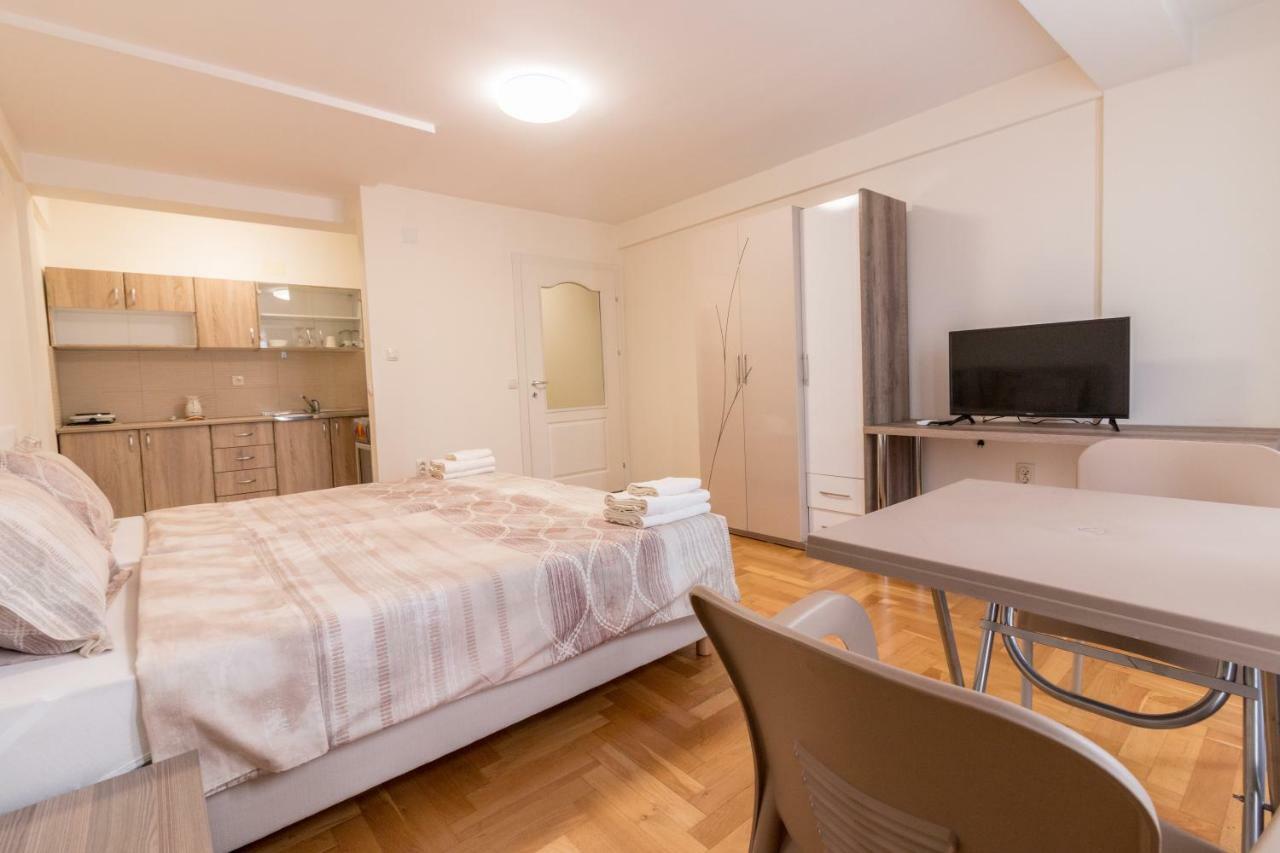 Comfy Apartments-โอครีด ภายนอก รูปภาพ